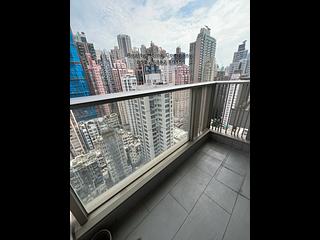 Sai Ying Pun - Island Crest Block 1 11