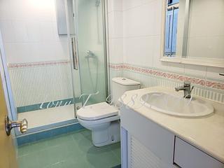 Mid Levels East - Grandview Tower Block B 14