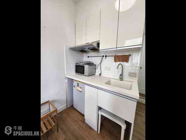 Sai Ying Pun - 114-116, First Street 09