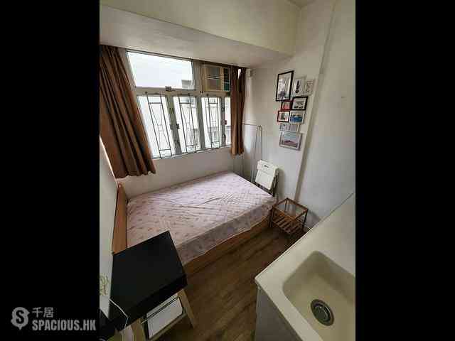 Sai Ying Pun - 114-116, First Street 10