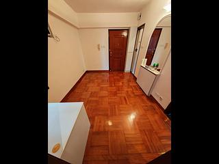 Mid Levels Central - Windsor Court 02