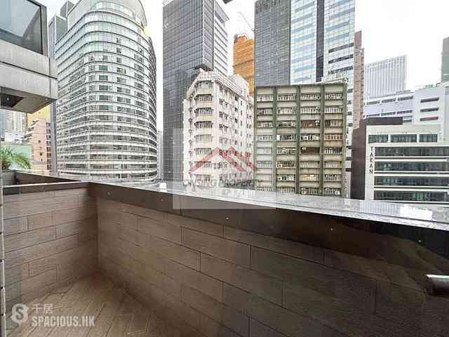 Wan Chai - L' Wanchai 01