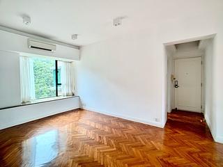 Mid Levels Central - Hillsborough Court 02