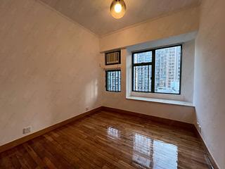 Mid Levels Central - Robinson Place 07