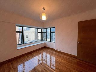 Mid Levels Central - Robinson Place 09