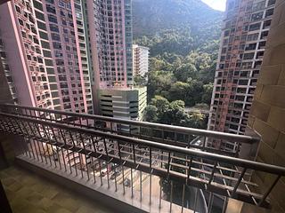 Mid Levels Central - Merry Court 05