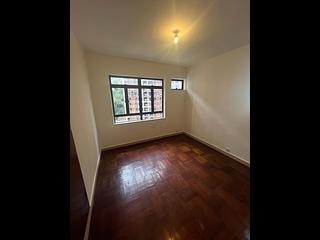 Mid Levels Central - Merry Court 08