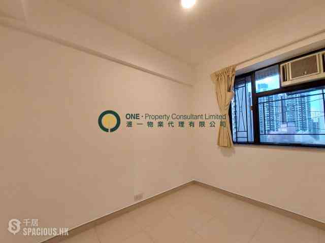 Sai Ying Pun - Kam Fung Mansion 06