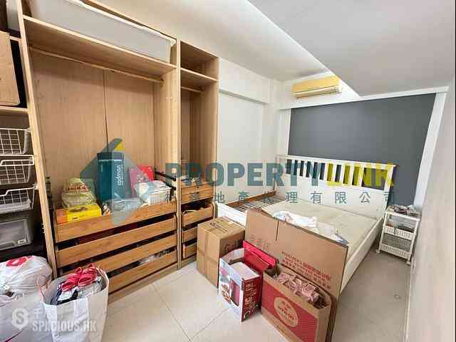 Poho - 38-40 Sai Street 02