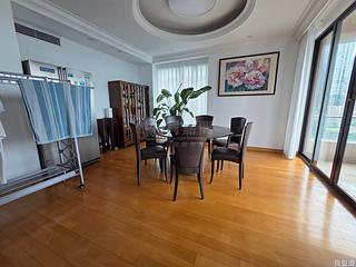 Mid Levels Central - Fairlane Tower 04
