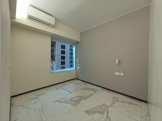Mid Levels Central - Hillsborough Court 04