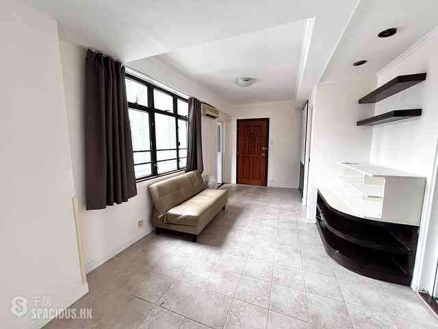 Wan Chai - Fook Wo Building 02