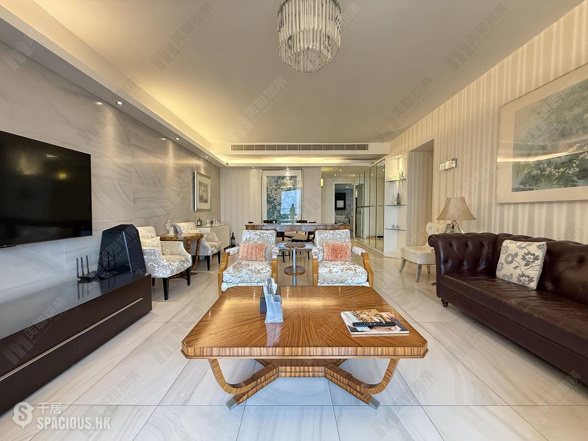 Cyberport - Residence Bel-Air Phase 6 Bel-Air No.8 Block 8A 01