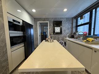 Cyberport - Residence Bel-Air Phase 6 Bel-Air No.8 Block 8A 05