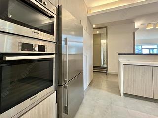 Mid Levels Central - Robinson Place 35