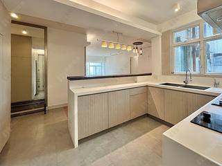Mid Levels Central - Robinson Place 32