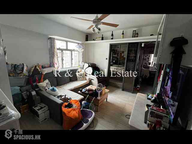 Hung Hom - WHAMPOA ESTATE Wing Wing Building 02