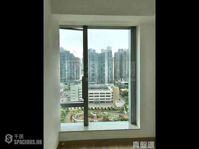 Tseung Kwan O - Savannah Block 3C 05