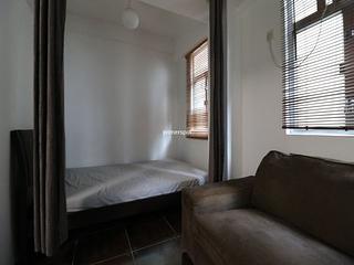 Wan Chai - Hennessy Building 04