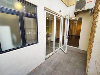 Shek Tong Tsui - 89-91, Hill Road 02