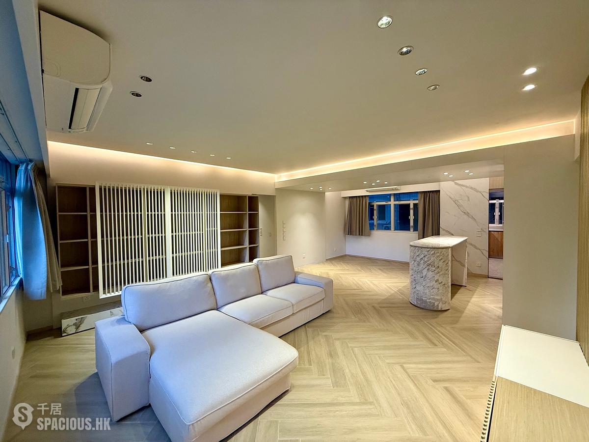 Mid Levels Central - Conway Mansion 01