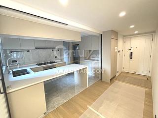 Mid Levels Central - Robinson Place 04
