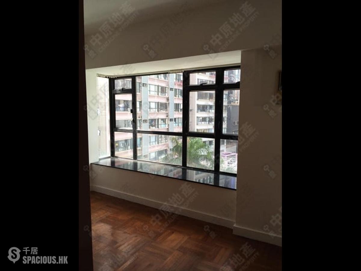 Mid Levels Central - The Grand Panorama Block 1 01