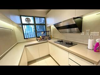 Mid Levels Central - Robinson Place 06