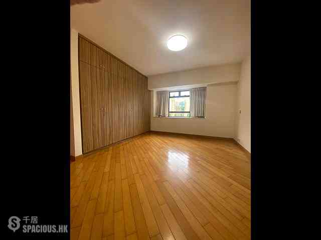 Jardines Lookout - Cavendish Heights Block 8 07
