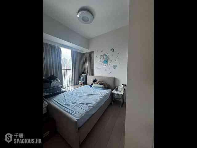 Tai Kok Tsui - Harbour Green Tower 1 09