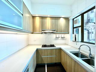 Shek Tong Tsui - The Belcher's Phase 1 Block 1 06
