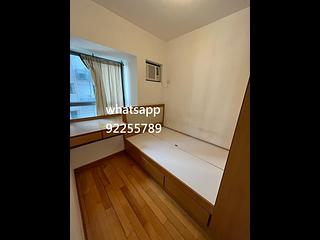 Sheung Wan - Queen's Terrace 03