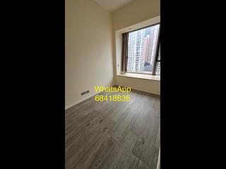 Sai Ying Pun - Island Crest 06