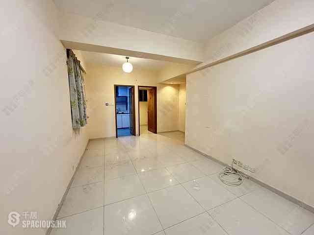 Wan Chai - Wai Tak Building 01