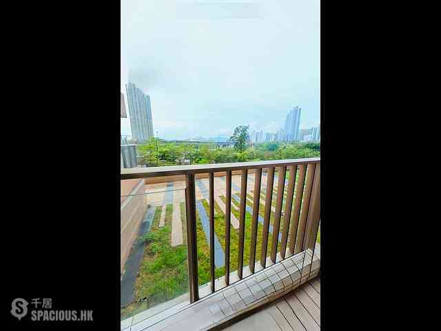 Tai Kok Tsui - Harbour Green Tower 3 01