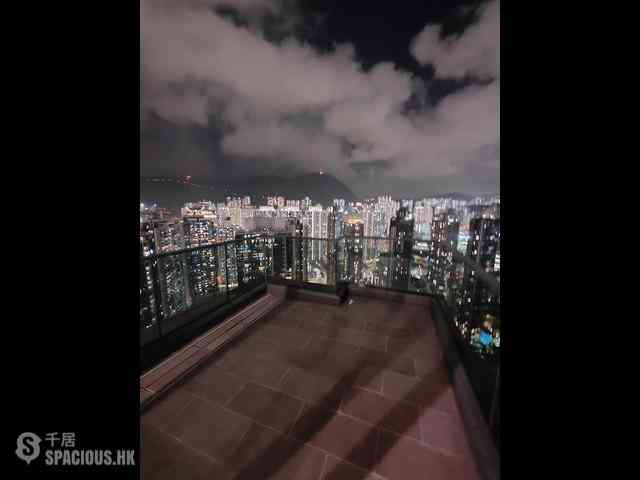 Kai Tak - Upper Riverbank 04