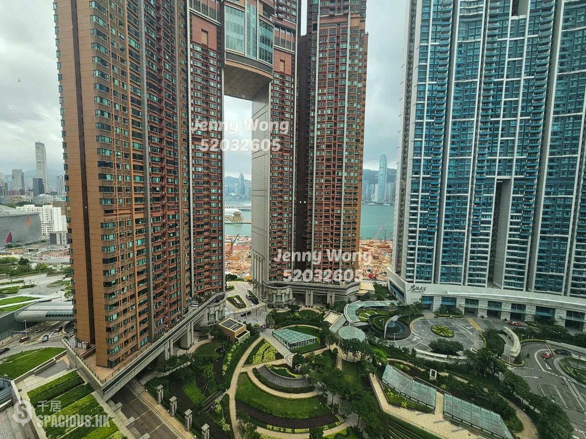 West Kowloon - The Waterfront 01