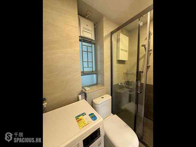 Tung Chung - Seaview Crescent Block 3 06