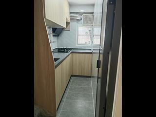 Sai Ying Pun - Fung Yu Building 06