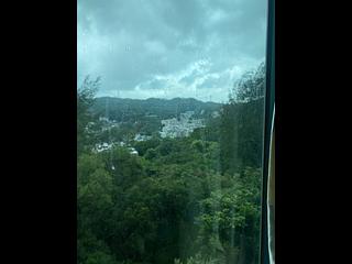 Clear Water Bay - Hillview Court Block 7 02