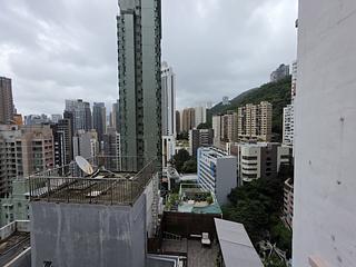 Wan Chai - Vincent Mansion High Block 03