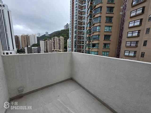 Wan Chai - Vincent Mansion High Block 06