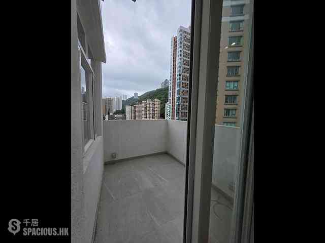Wan Chai - Vincent Mansion High Block 10