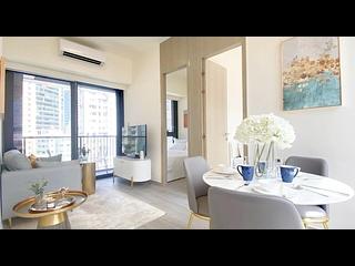 Sai Ying Pun - The Queens 09