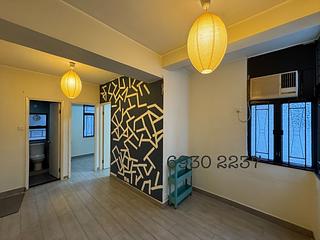Wan Chai - Sam Yuen Mansion 03