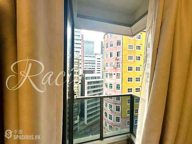 Wan Chai - L' Wanchai 01