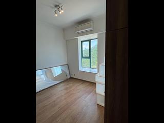Kennedy Town - University Heights 14