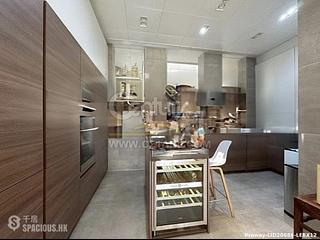 Chung Hom Kok - 33, Cape Road 07