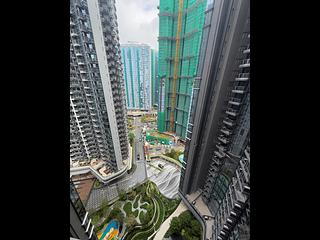 Wong Chuk Hang - The Southside Phase 4A La Montagne I Tower 2B 13