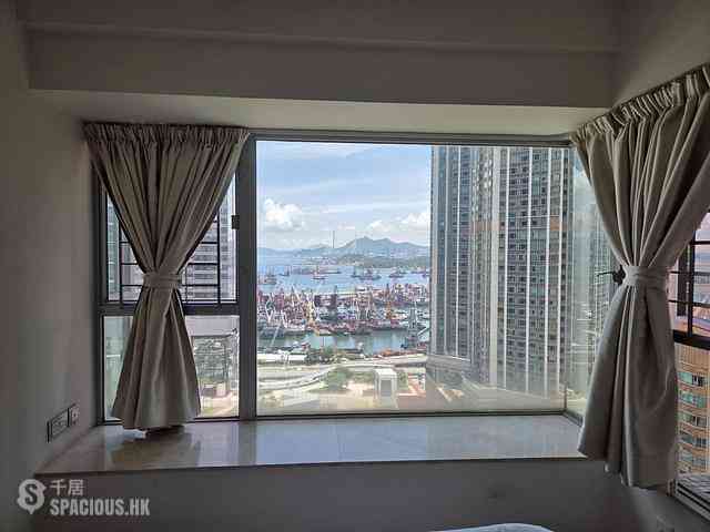 West Kowloon - The Waterfront Phase 2 Block 7 11